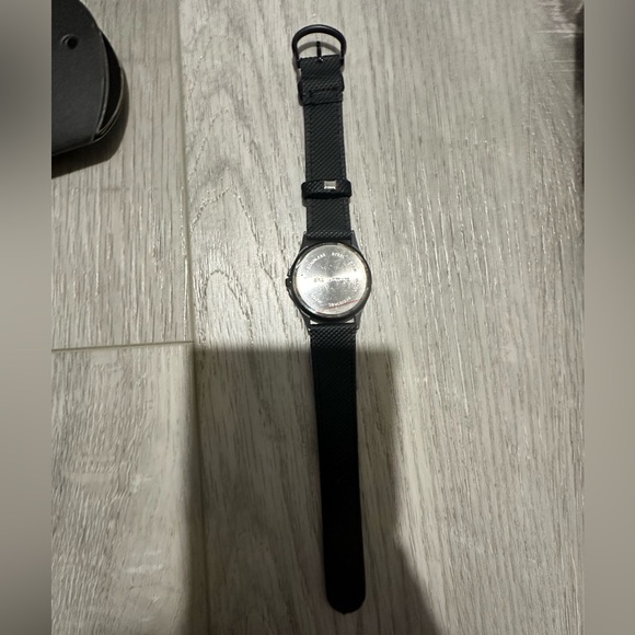 Shu Uemura Watch - Picture 4 of 6